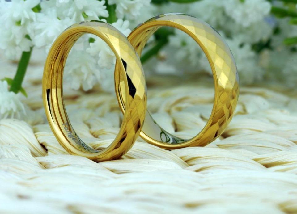 Gold Wedding Ring for Couples