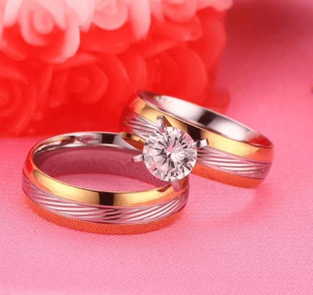 Women Gold And Silver Solitaire Wedding Ring